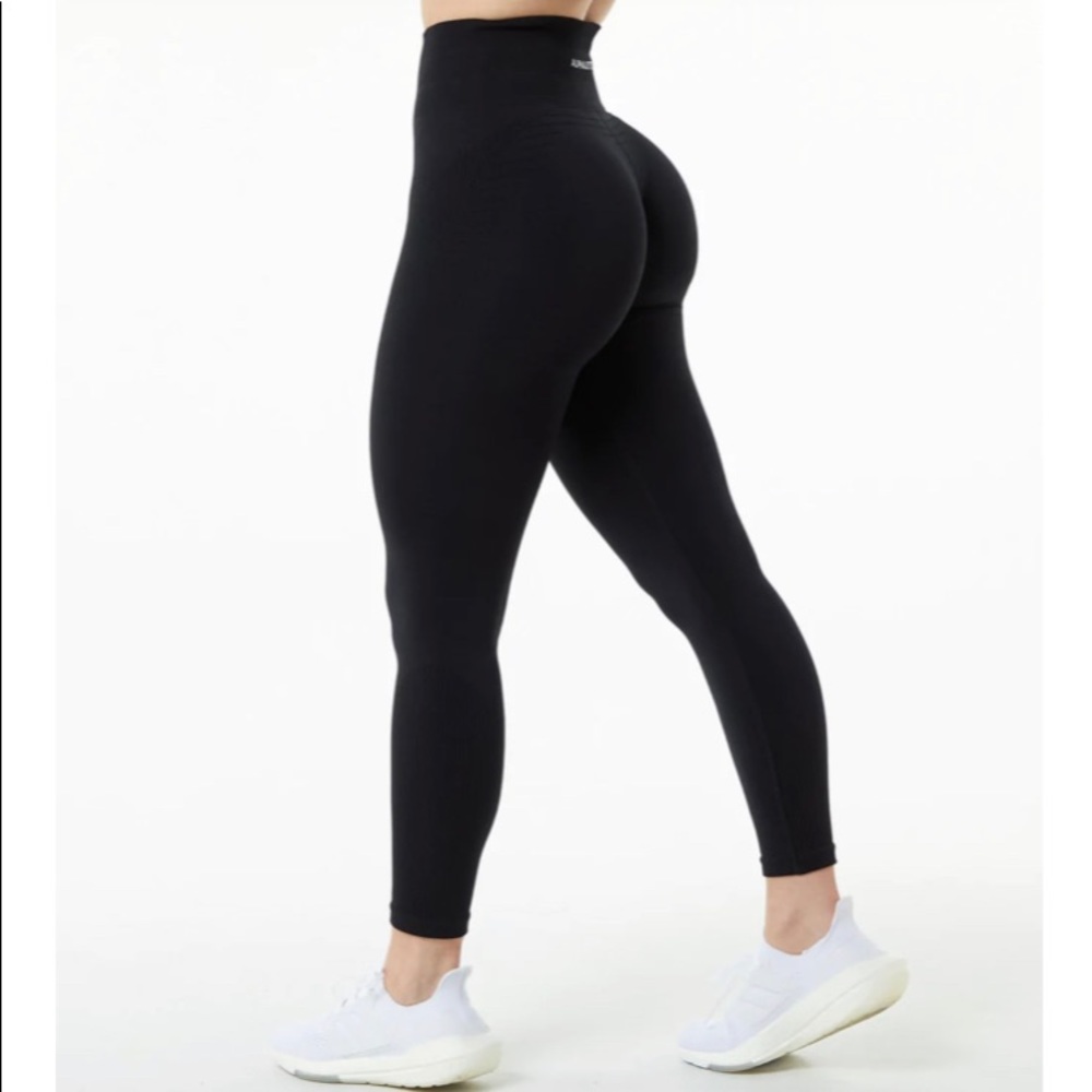 Alphalete NEW ozone leggings black size medium